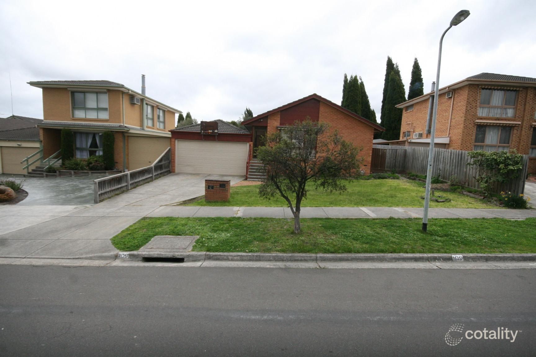 109 Renou Rd, Wantirna South, VIC 3152