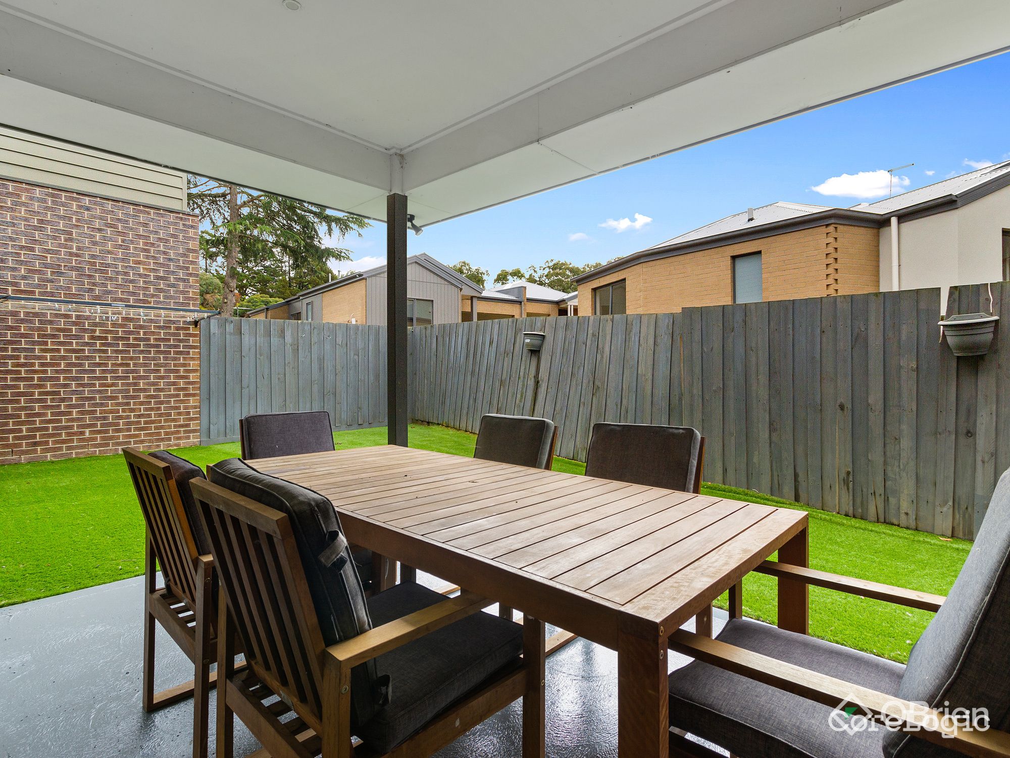1/118 Mount View Pde, Croydon, VIC 3136