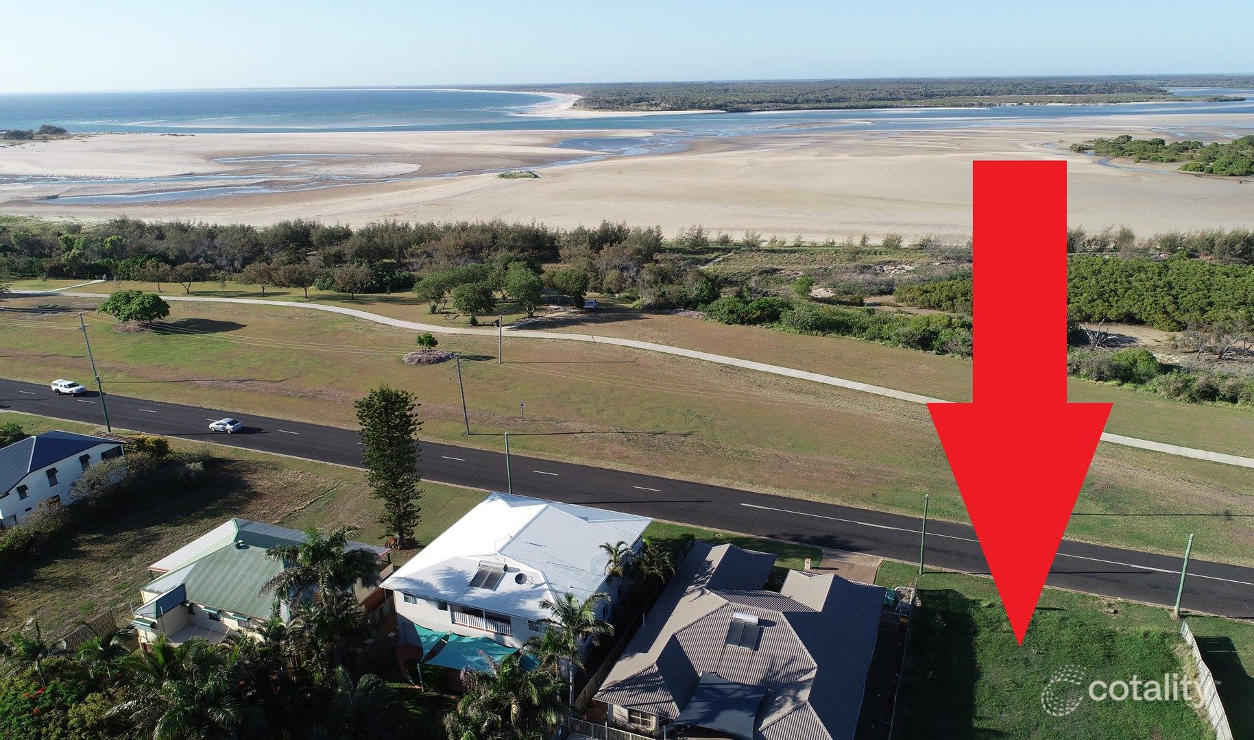 38 Lihs St, Elliott Heads, QLD 4670