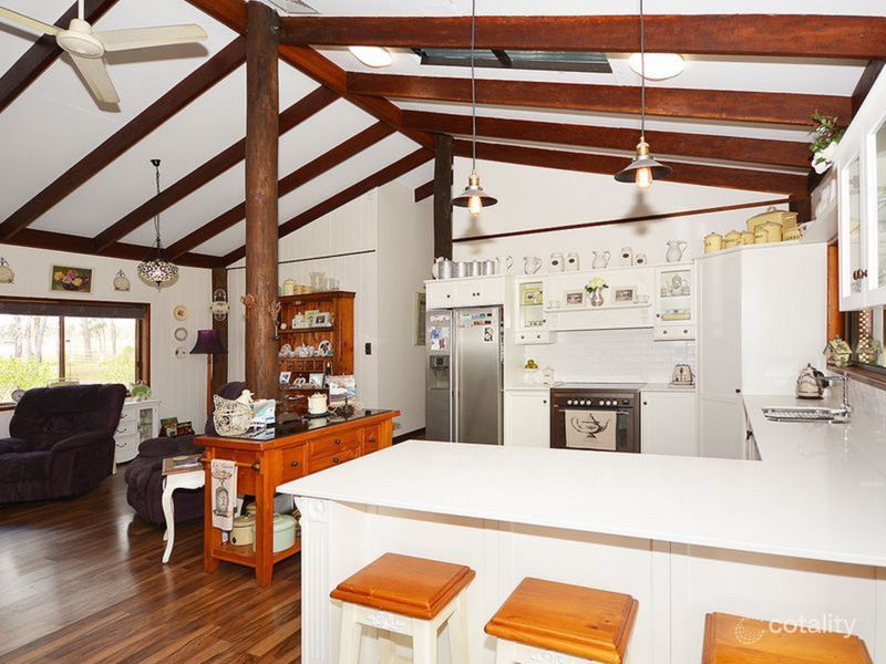 1737 Torbanlea Pialba Rd, Burgowan, QLD 4659