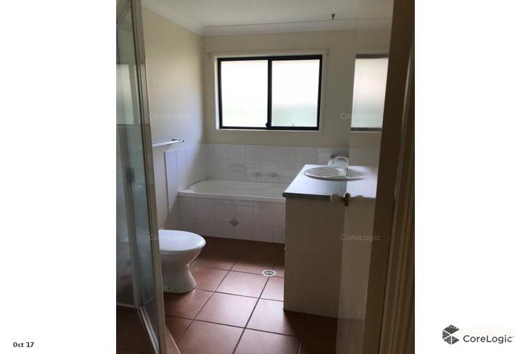 27 Phoenix Cct, Sippy Downs, QLD 4556
