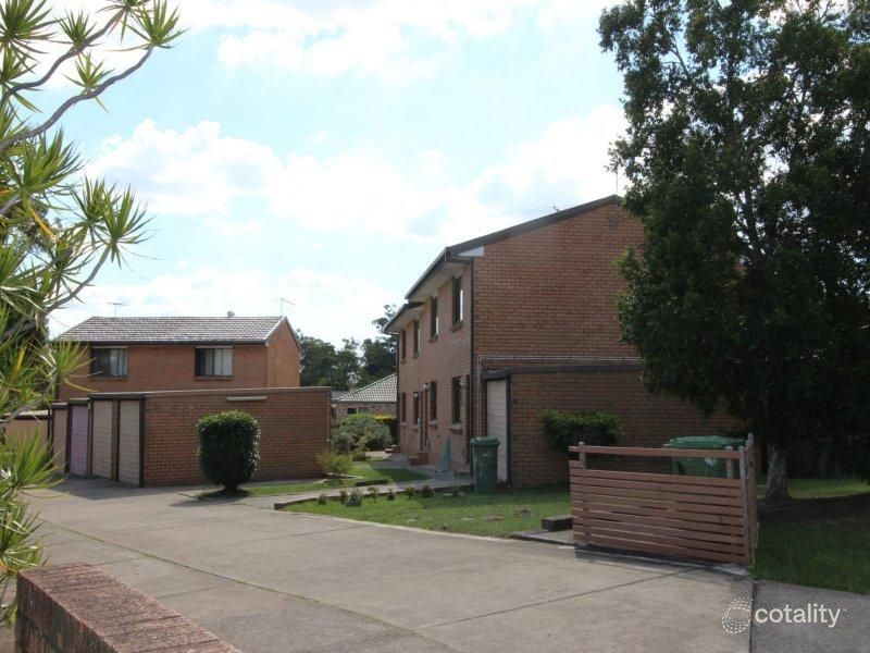 2/10 Cognac Ct, Kingston, QLD 4114