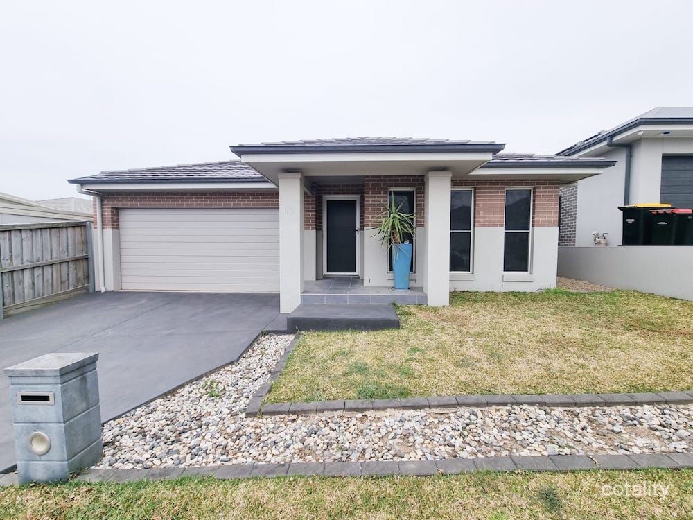 40 Darug Ave, Glenmore Park, NSW 2745