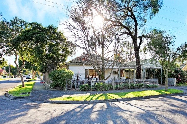 5 Elmhurst Rd, Blackburn, VIC 3130