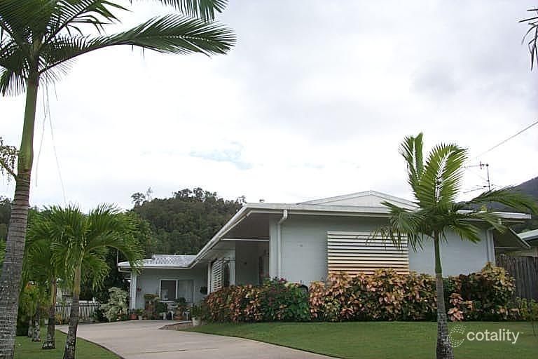 10 Deshon St, Whitfield, QLD 4870