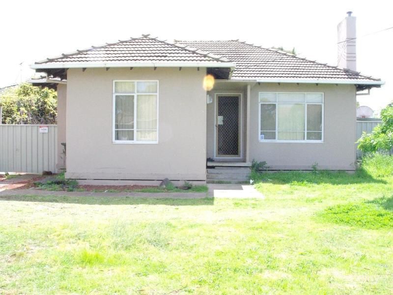 24 Williams Rd, Laverton, VIC 3028