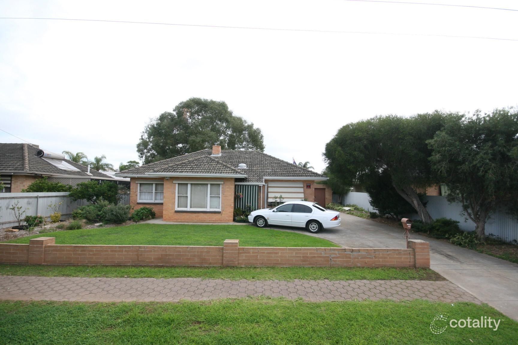 11 Sapphire Tce, Parafield Gardens, SA 5107