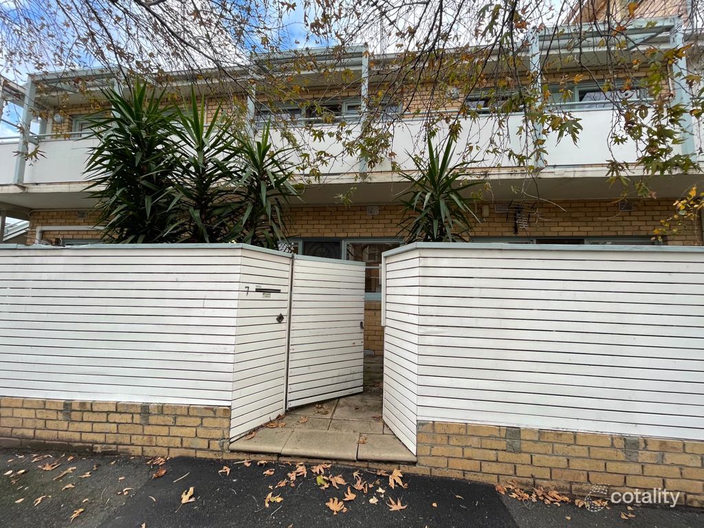 7/25 Byron St, Elwood, VIC 3184