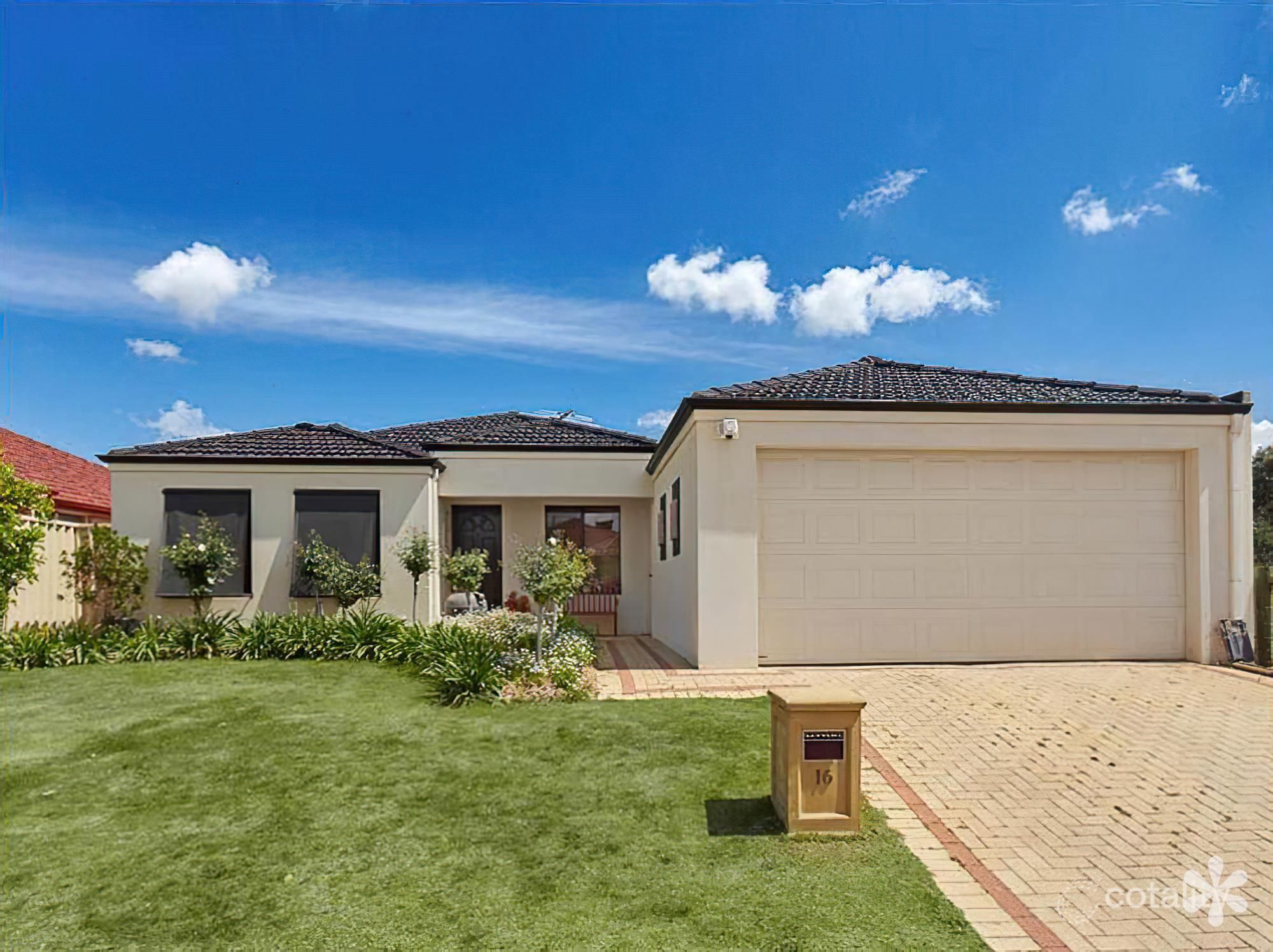16 Beedelup Loop, Bibra Lake, WA 6163