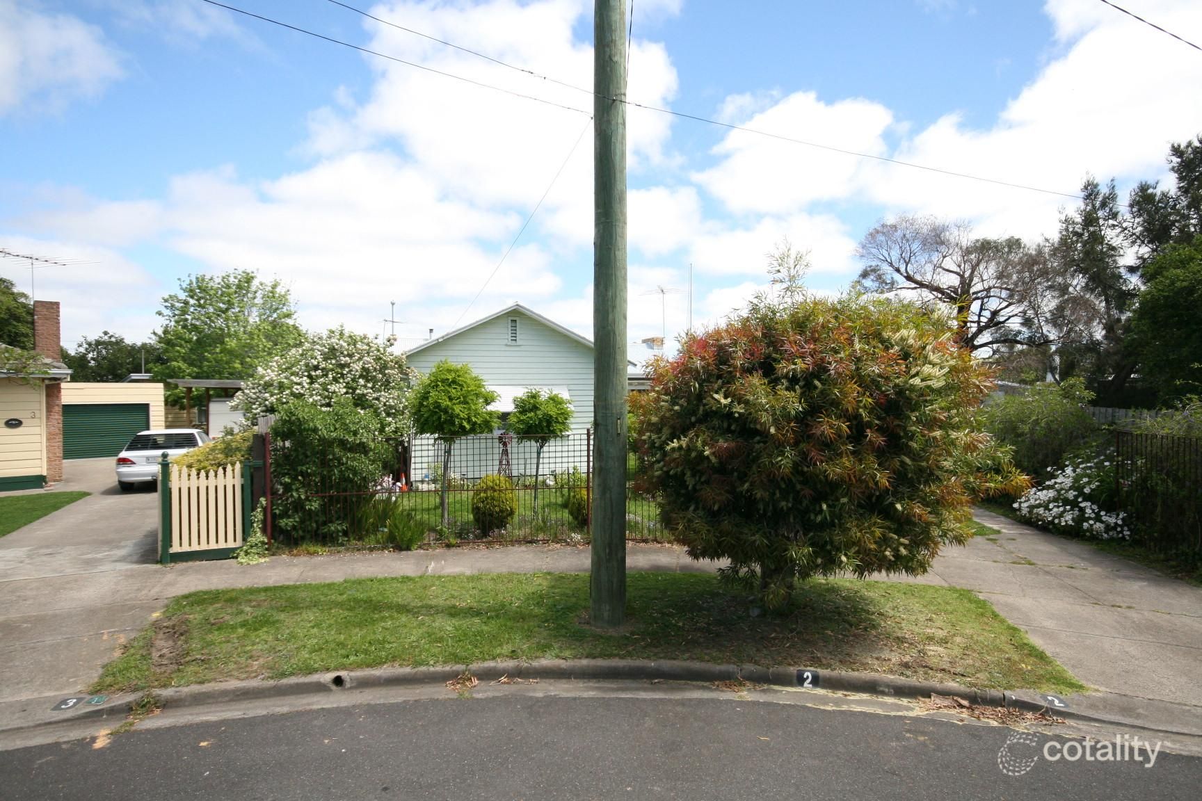2 Ian Ct, Newcomb, VIC 3219