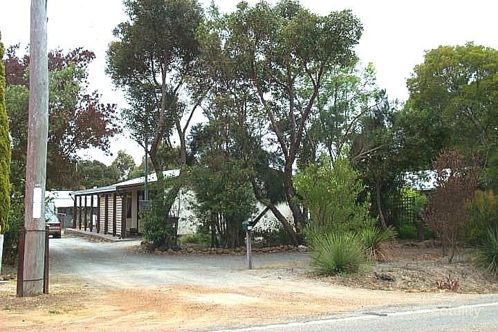 19 John St, Milpara, WA 6330