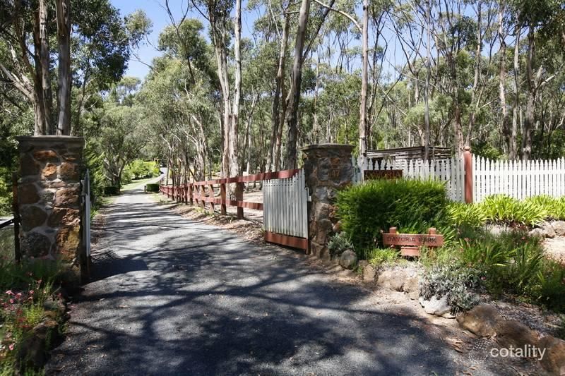 47 Lowry Dr, Woodend, VIC 3442