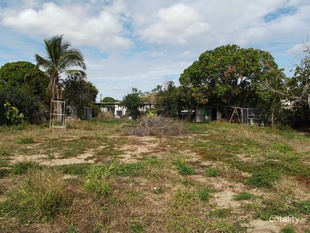 45 Belmore St, Collinsville, QLD 4804