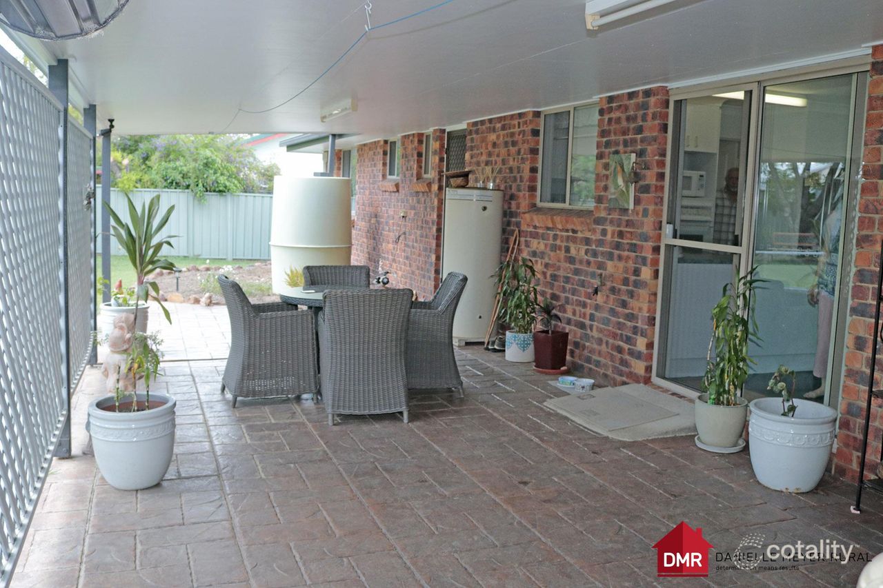 13 Charles St, Mundubbera, QLD 4626