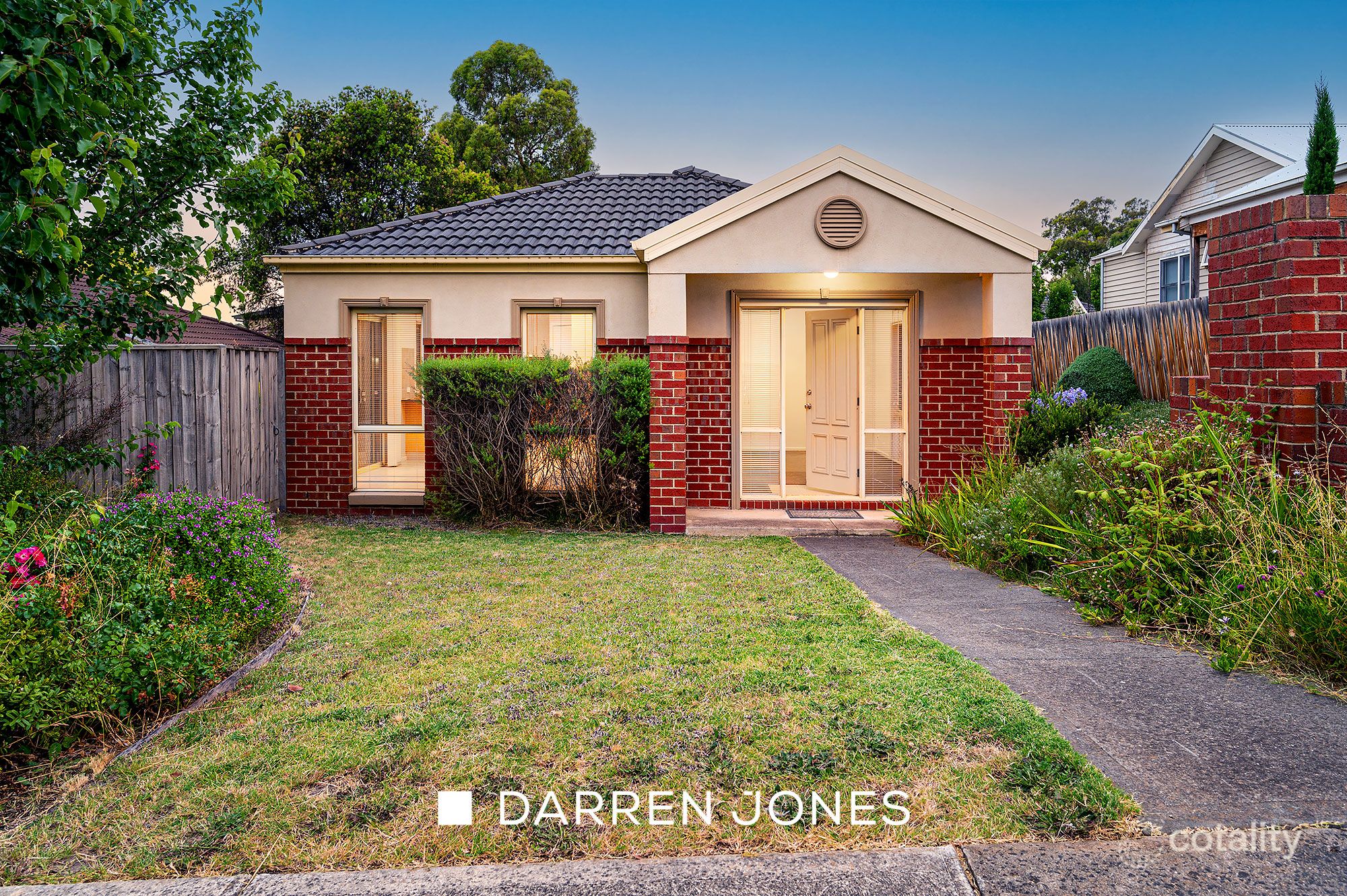1/16 Hart Ave, Greensborough, VIC 3088