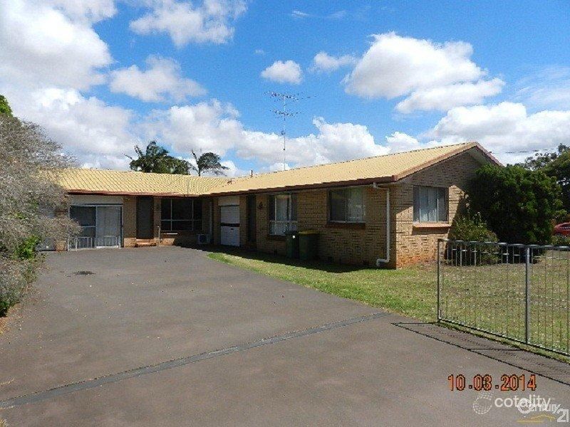 14 Paull St, Wilsonton, QLD 4350