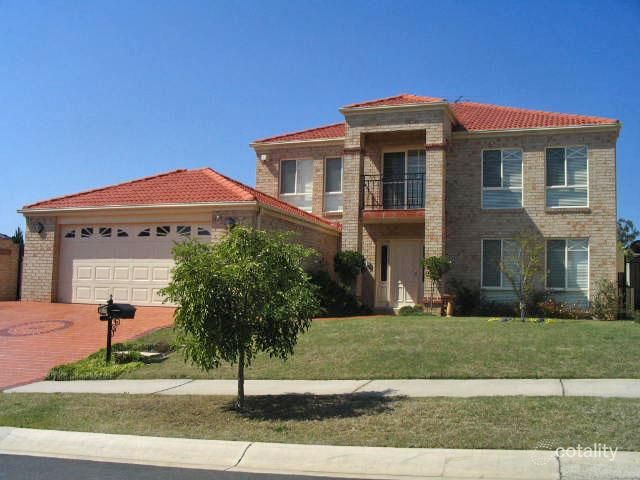 9 Ajuga Ct, Voyager Point, NSW 2172