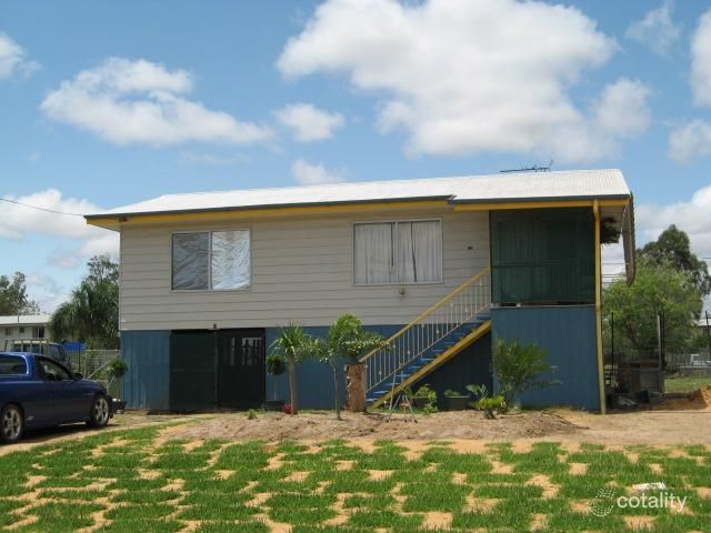 13 Blackbutt St, Blackwater, QLD 4717