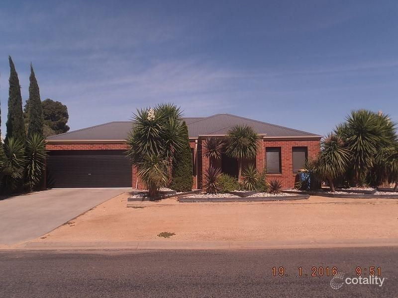 13 Wattle Dr, Numurkah, VIC 3636