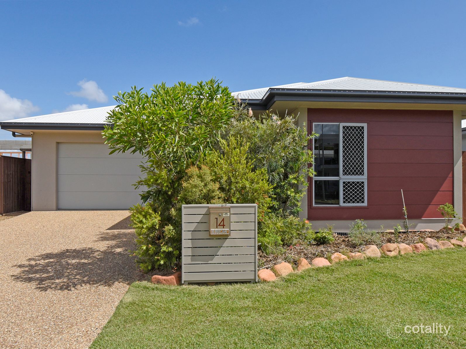 14 Hurricane St, Oonoonba, QLD 4811