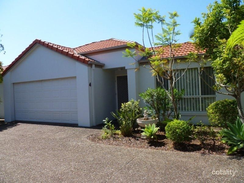 4/5 Chanell Cl, Coombabah, QLD 4216