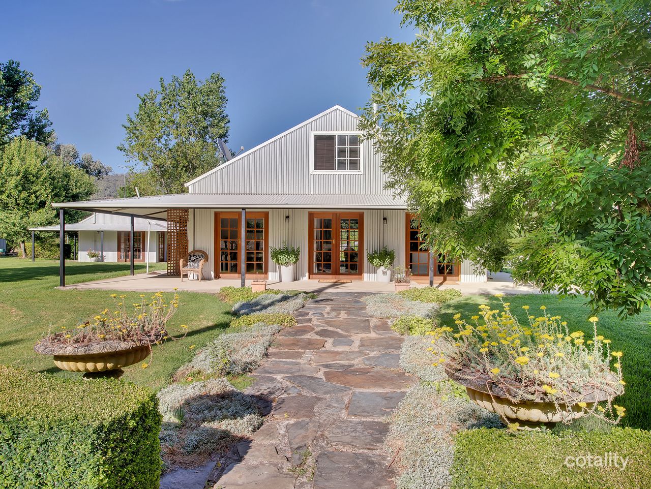 157 Jingellic Rd, Jingellic, NSW 2642