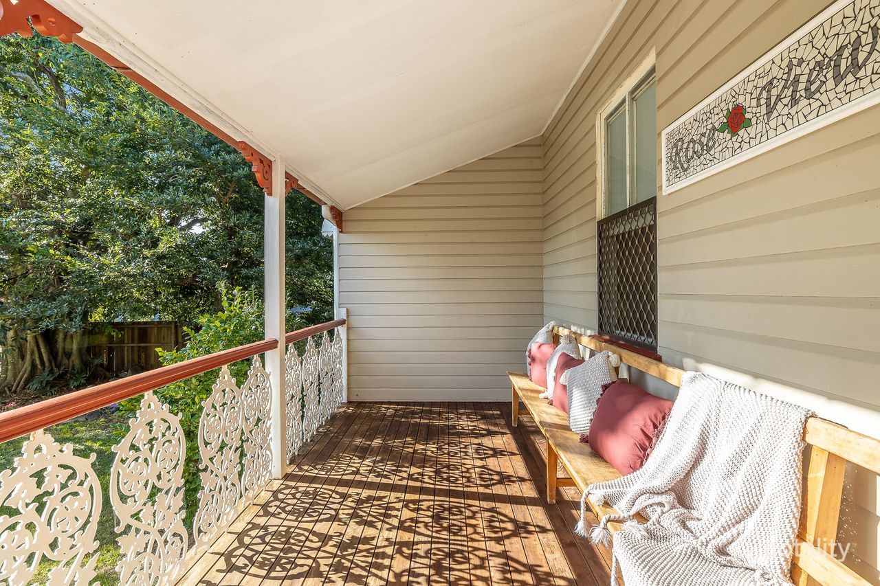 120 Holberton St, Newtown, QLD 4350