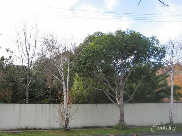 22 Findon Cres, Kew, VIC 3101