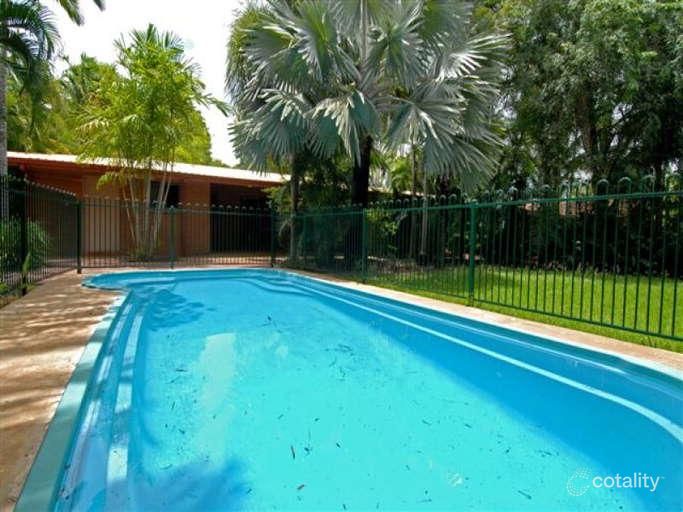 37 Lakes Cres, Marrara, NT 0812
