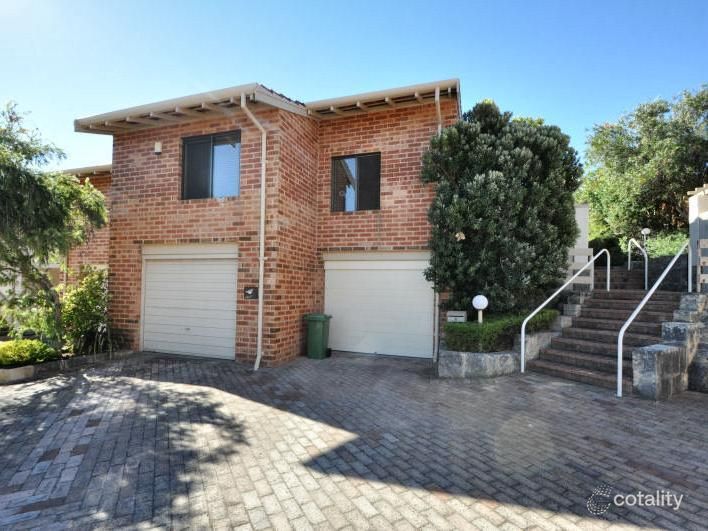 8/4 Perina Way, City Beach, WA 6015