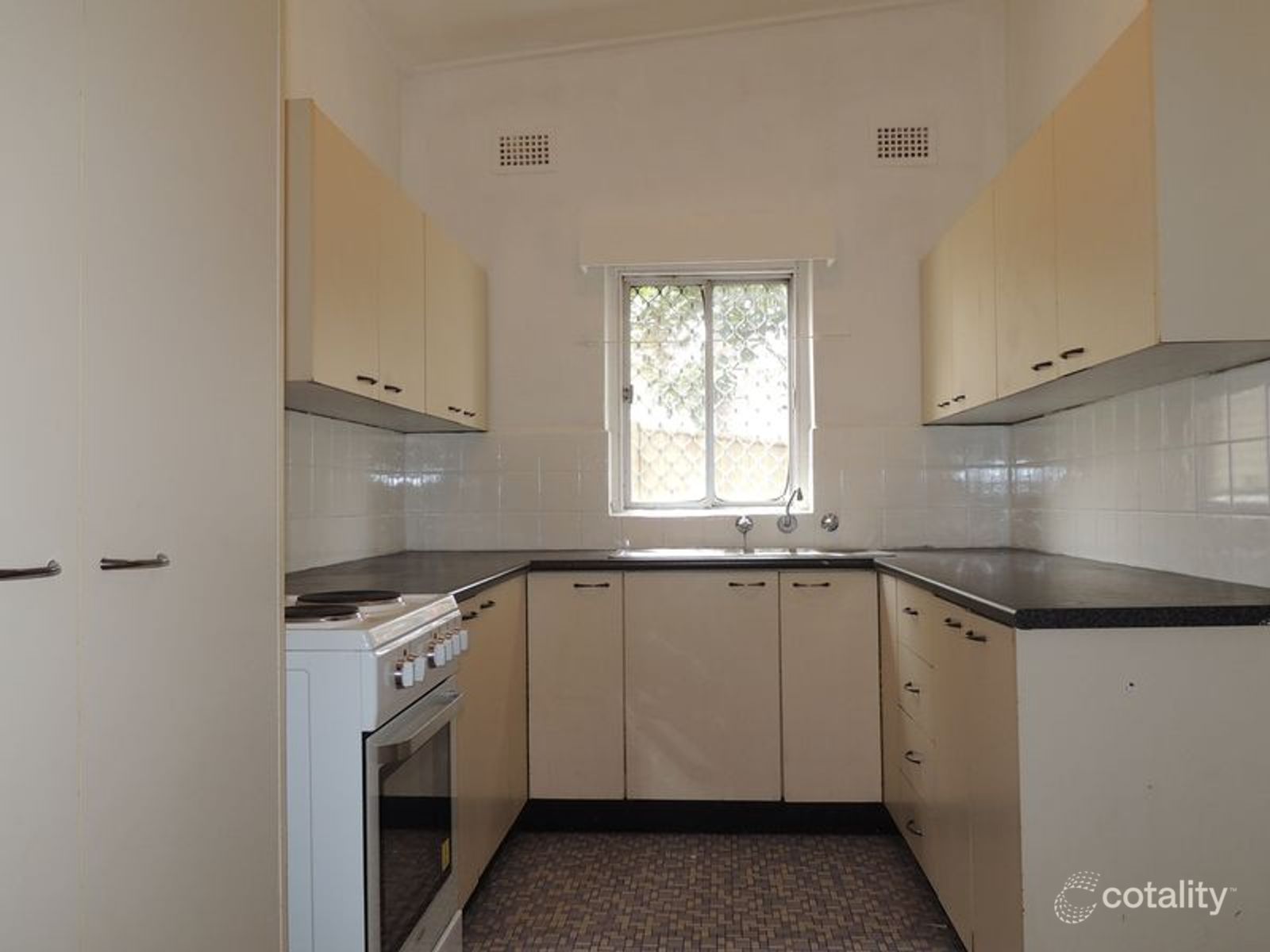 8 Gipps St, Bardwell Valley, NSW 2207