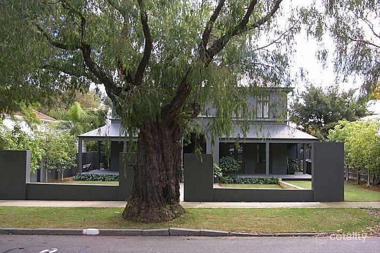 35 Irvine St, Peppermint Grove, WA 6011