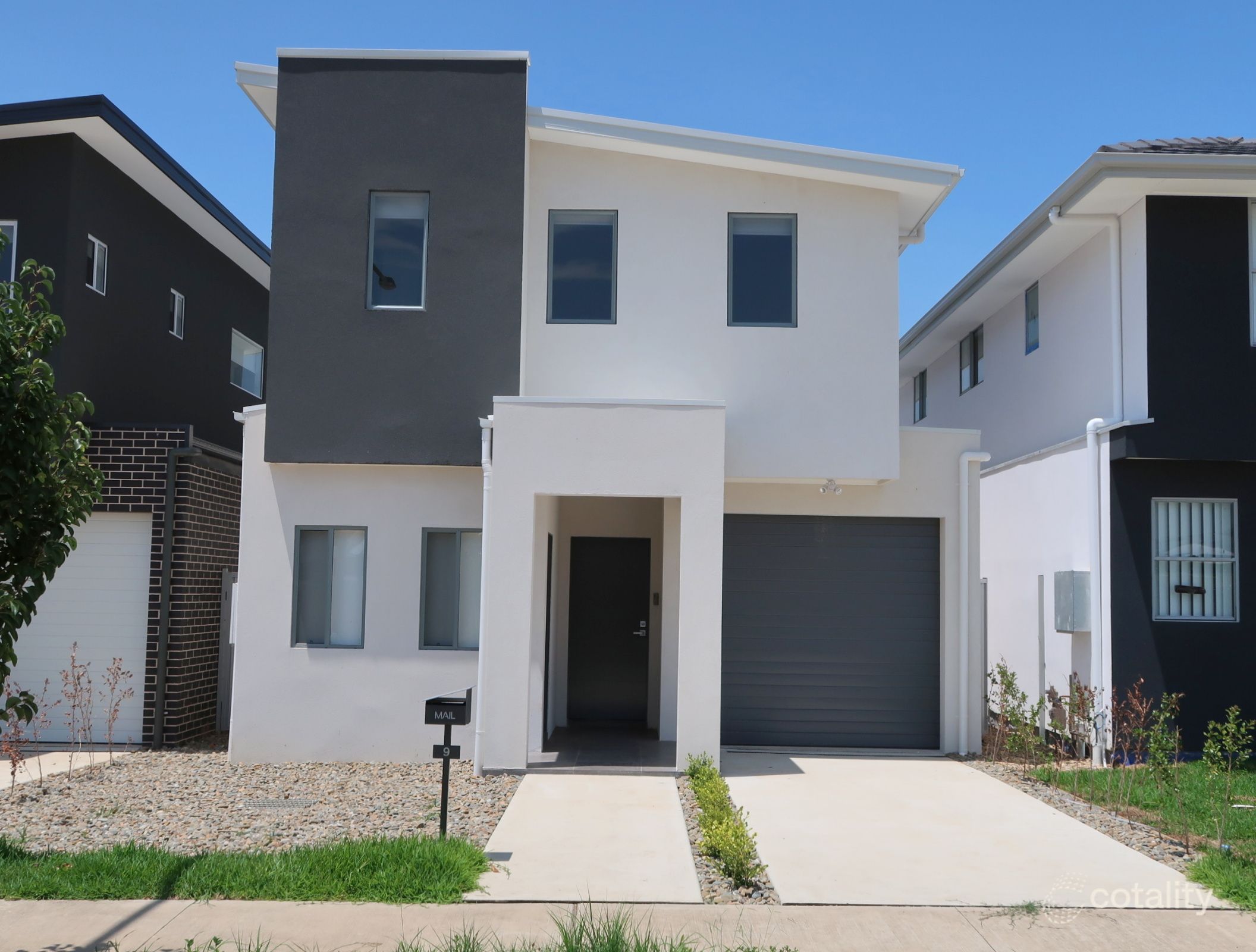 9 Glenholme Dr, Glenmore Park, NSW 2745