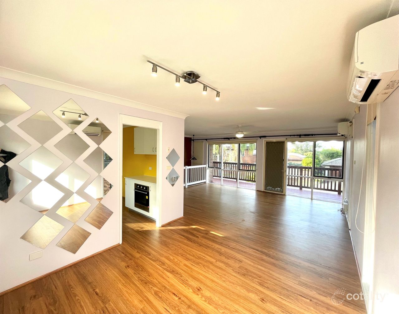 14 Uratta St, West Gosford, NSW 2250