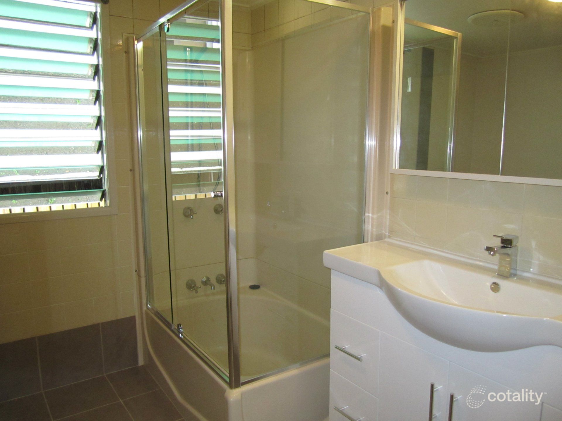 82 Bowen St, Windsor, QLD 4030