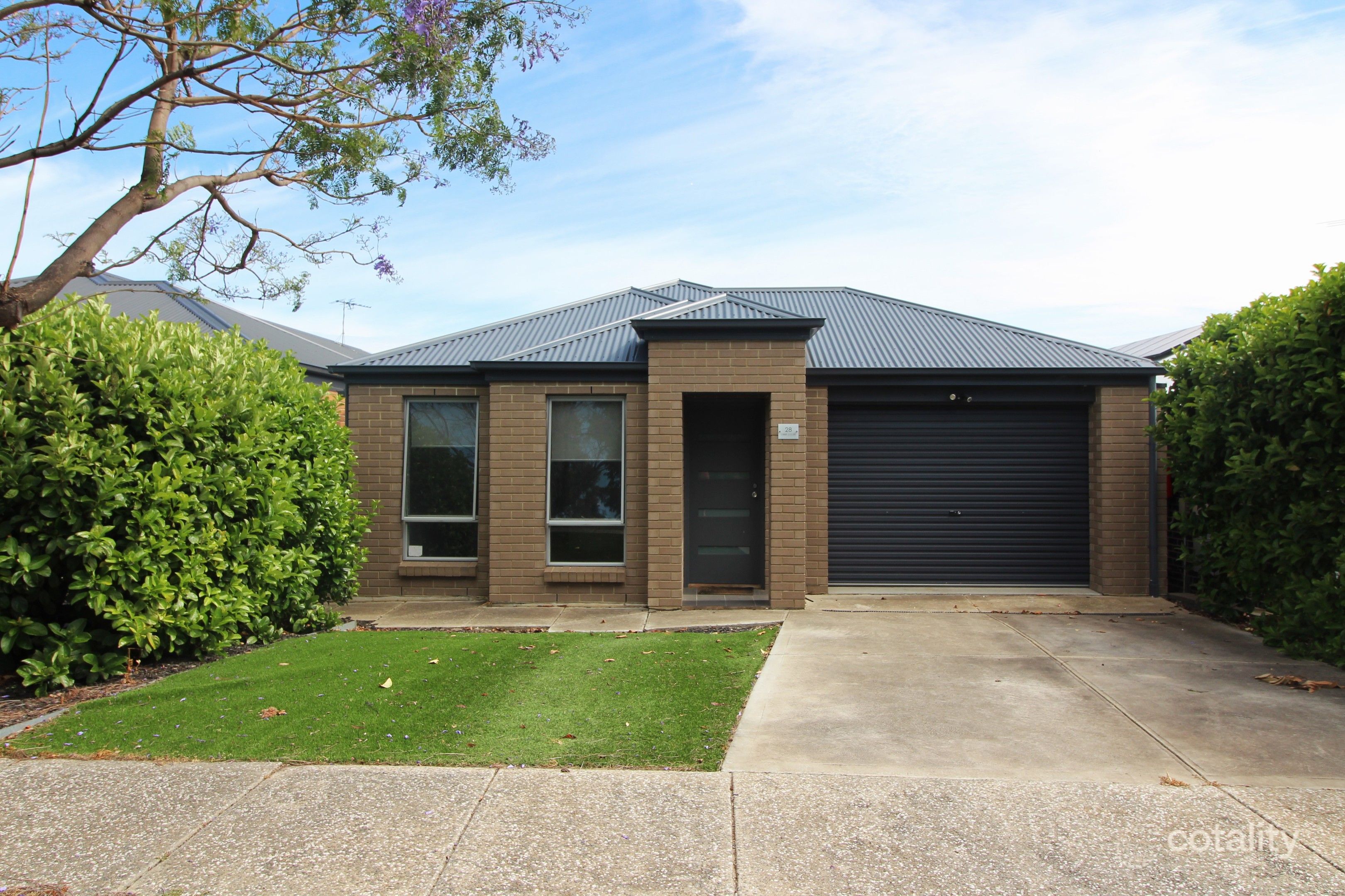 28 Orbit Ct, Woodcroft, SA 5162