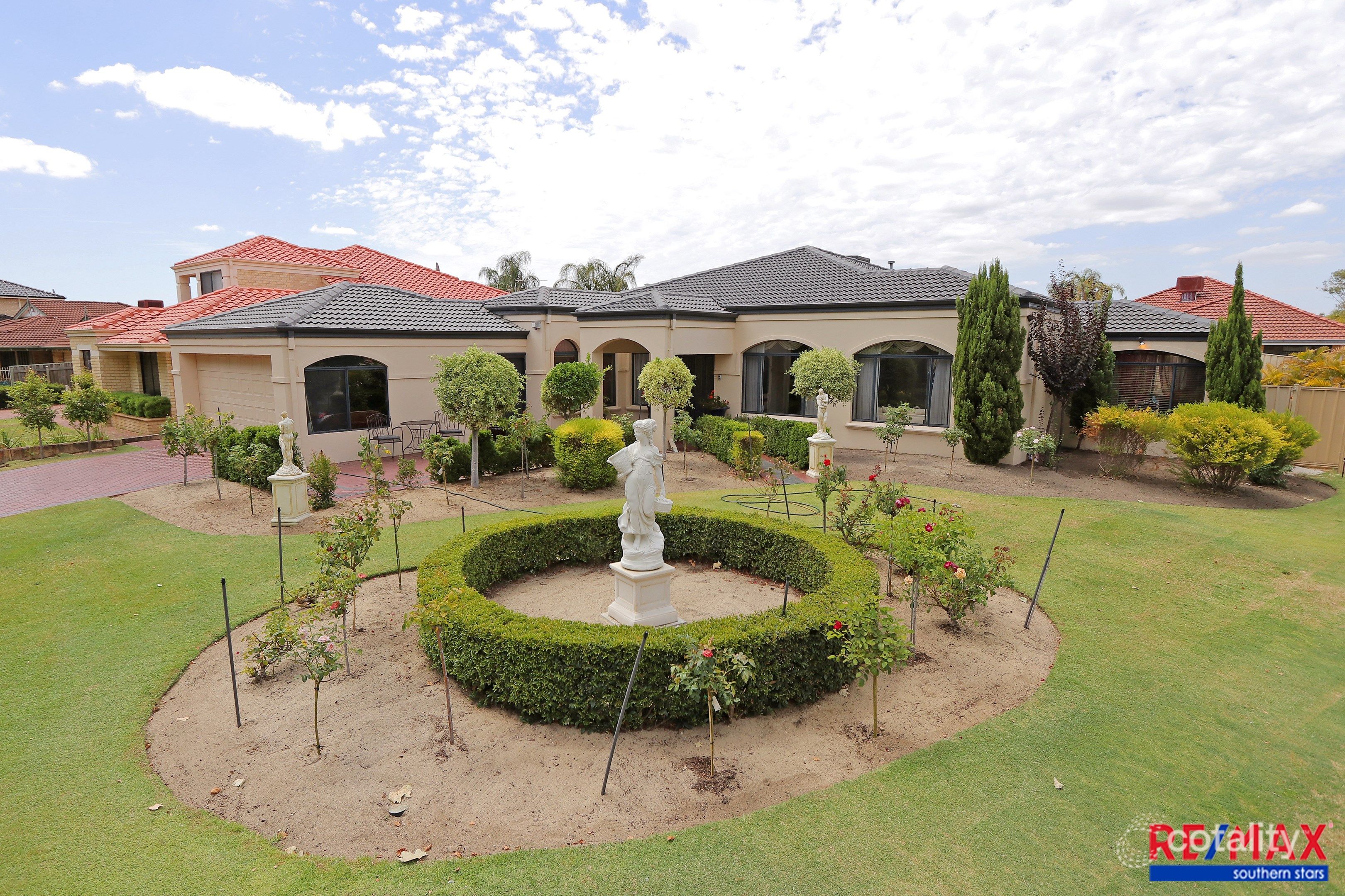 28 Alexandria Bvd, Canning Vale, WA 6155