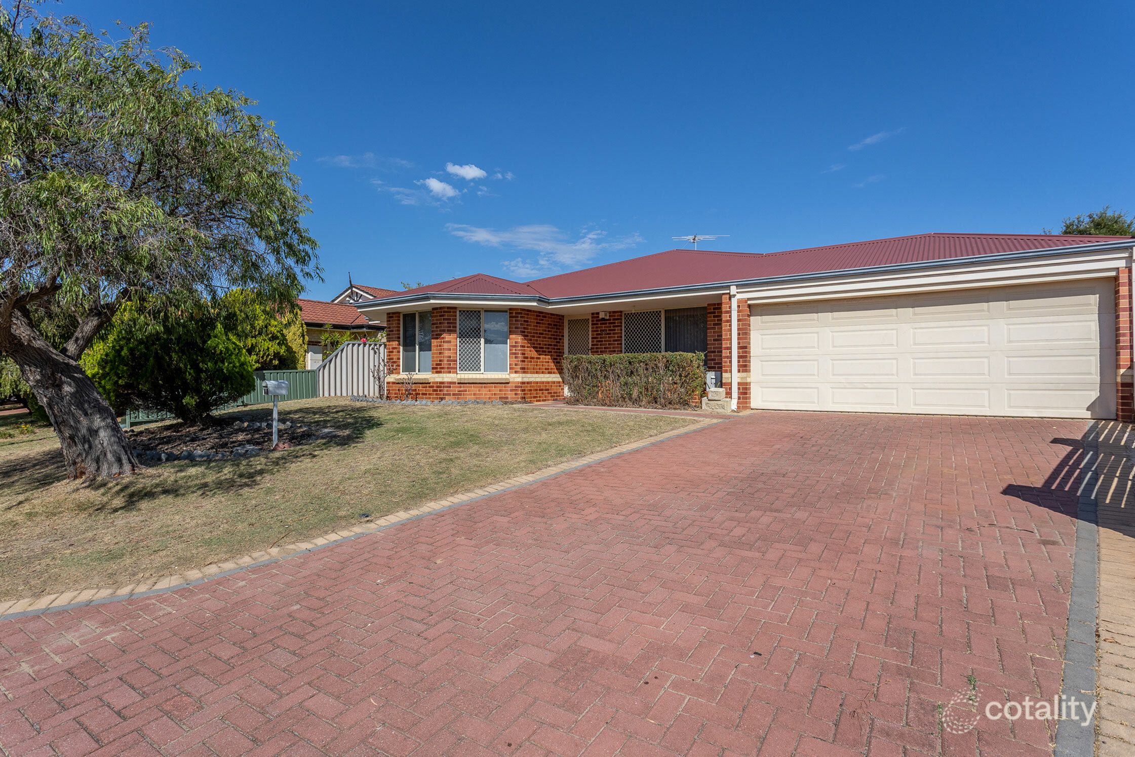 40 James Cook Ave, Quinns Rocks, WA 6030