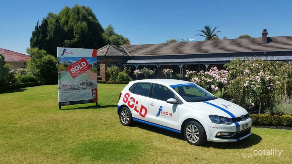 6 Cupar Pl, Greenvale, VIC 3059