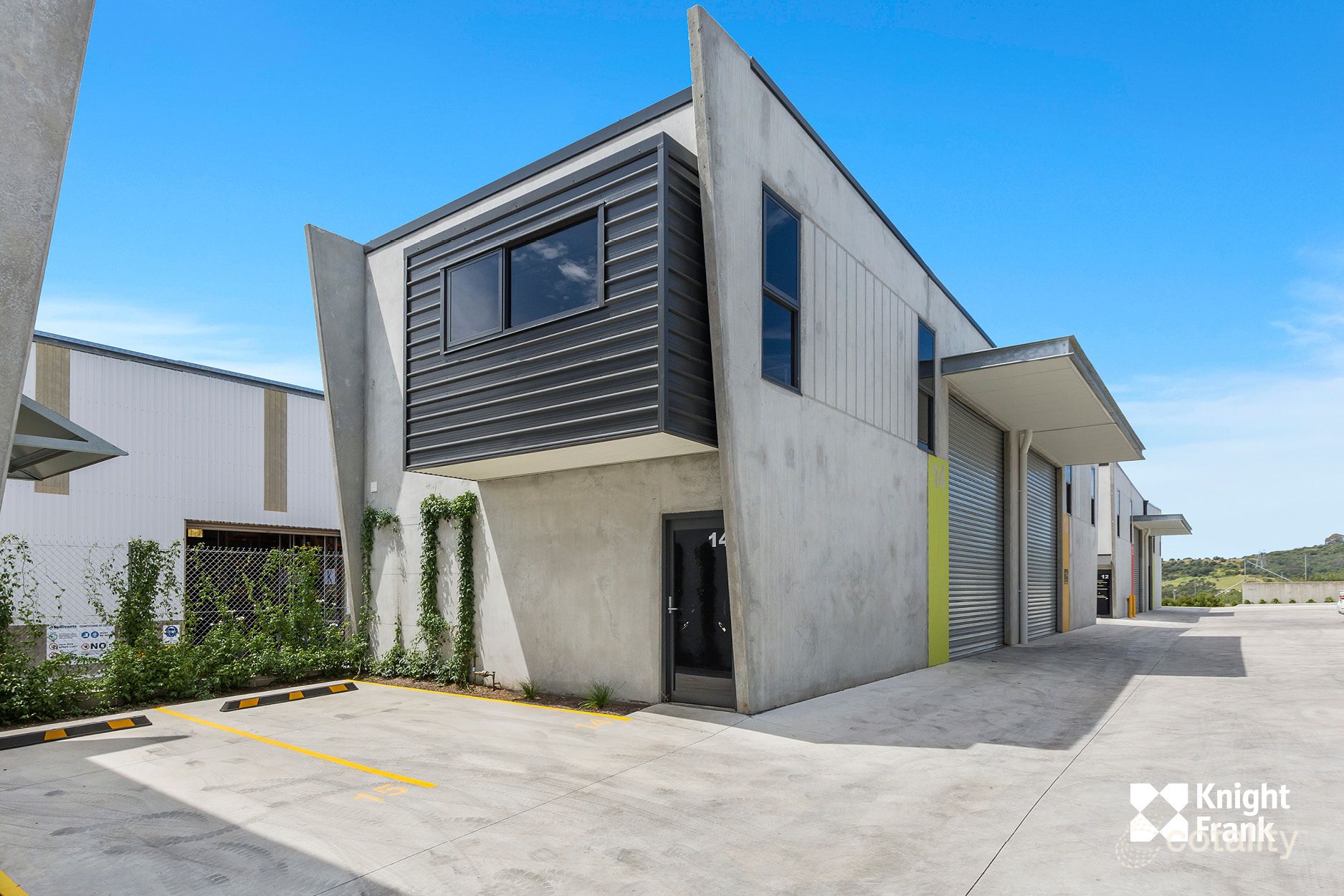 14/7 Investigator Dr, Unanderra, NSW 2526