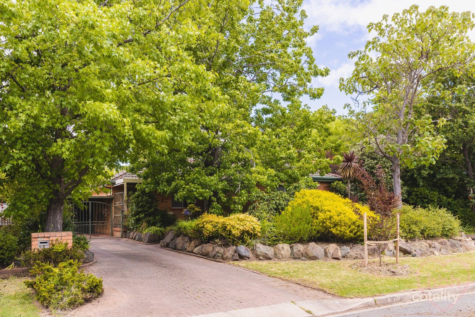 4 Stow Pl, Watson, ACT 2602