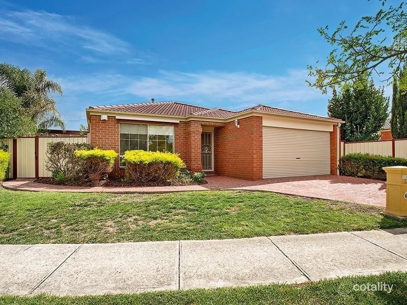 39 Cardinia Cres, Taylors Hill, VIC 3037