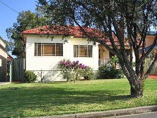 12 Barwon Rd, Mortdale, NSW 2223