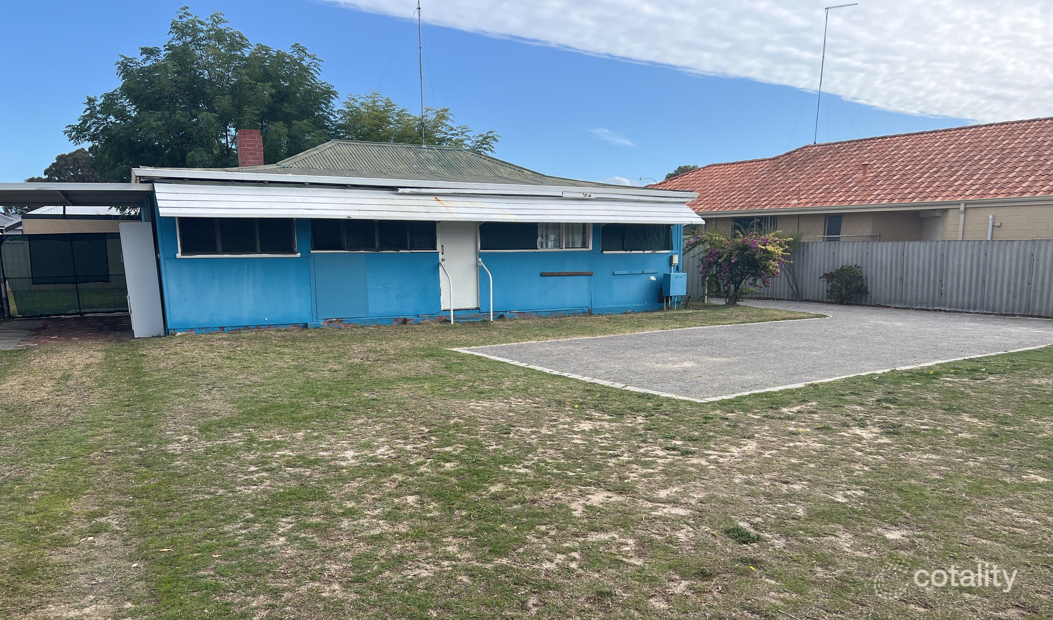 1 Brooking Rd, Coodanup, WA 6210