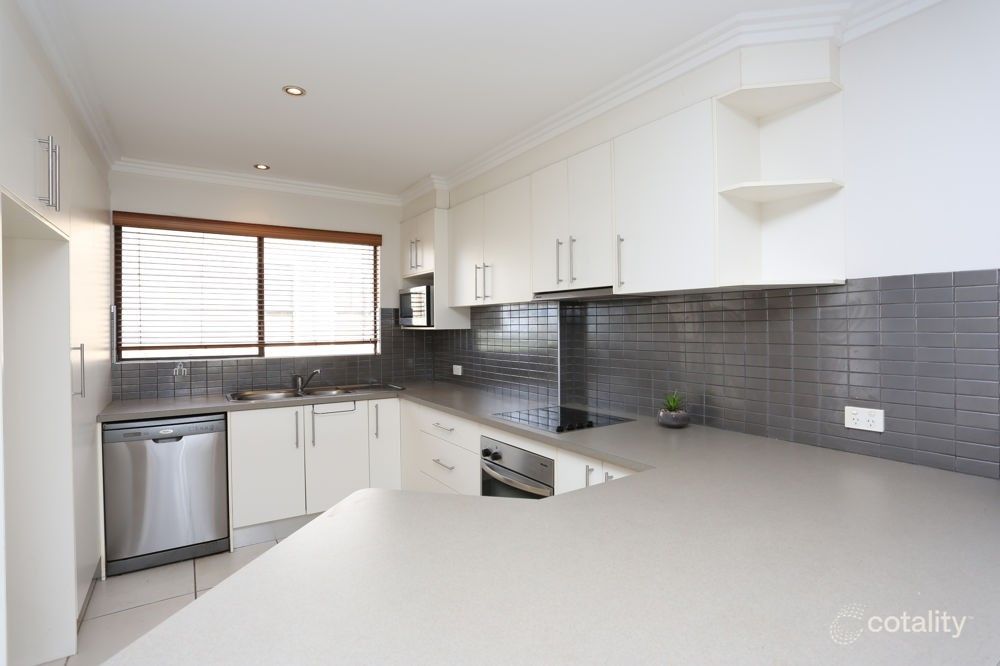 7/63 Dixon St, Coolangatta, QLD 4225