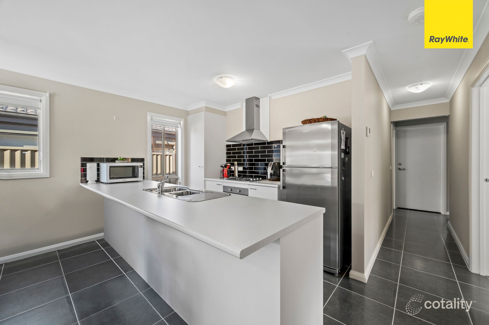 43 Ajay Way, Kurunjang, VIC 3337