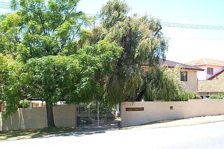 1 Bay View Tce, Mosman Park, WA 6012