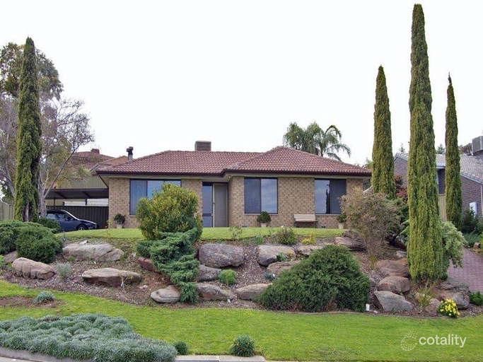 7 Severn Ct, Para Hills, SA 5096