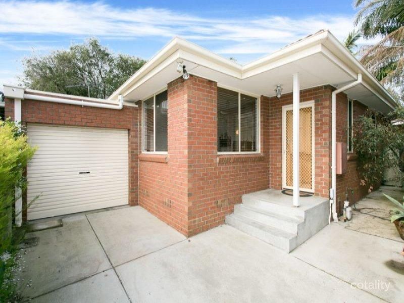 2/12 Bruthen St, Moorabbin, VIC 3189