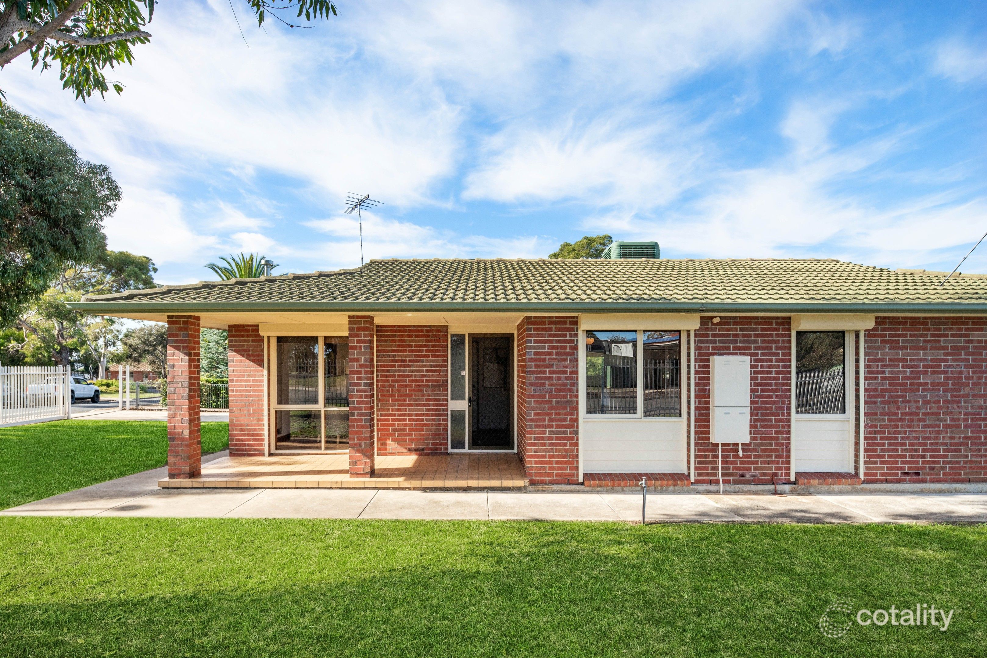 18 Allinga Rd, Morphett Vale, SA 5162
